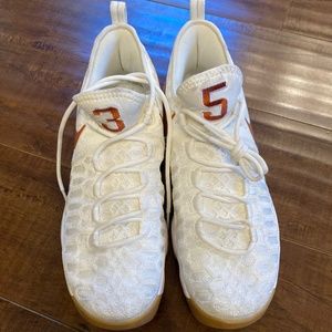 KD 9 Texas Longhorns